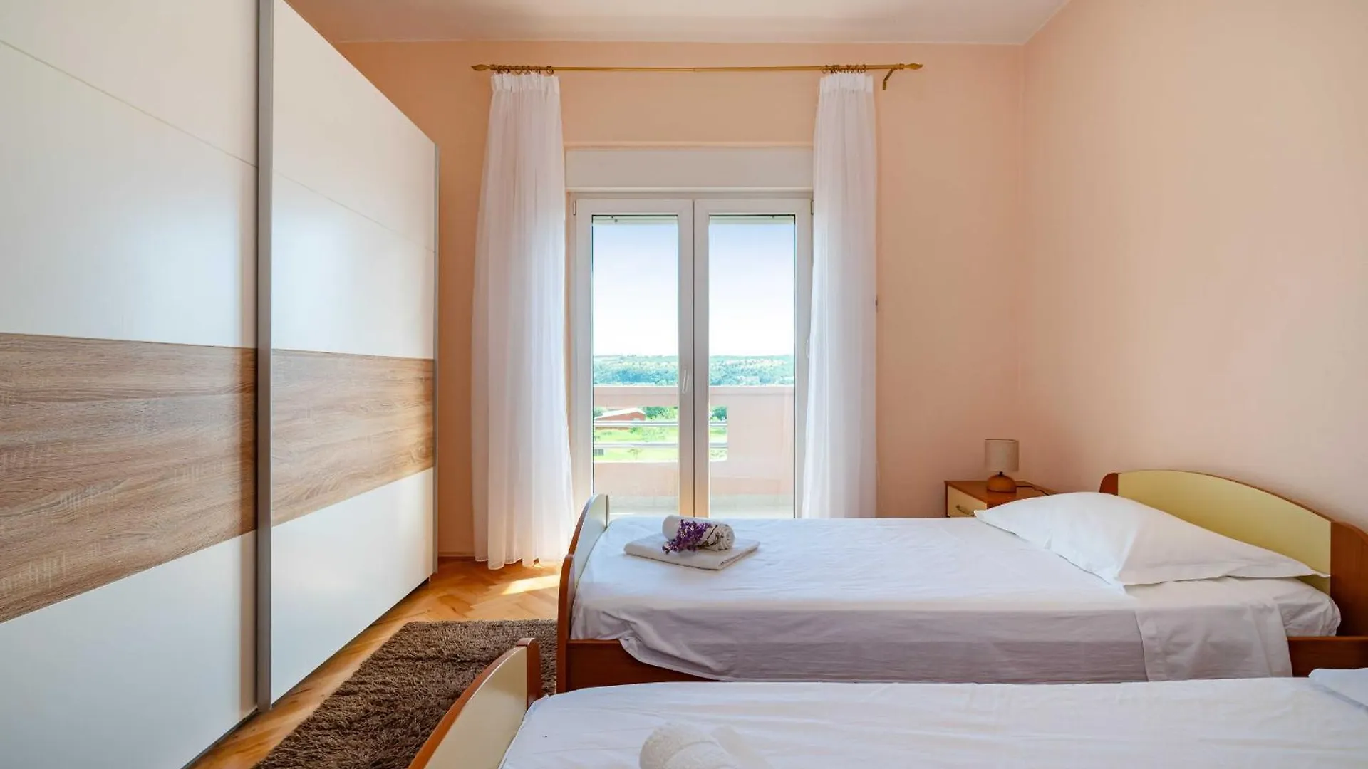 My Dalmatia - Sea View Apartment Nika With Private Parking Posedarje